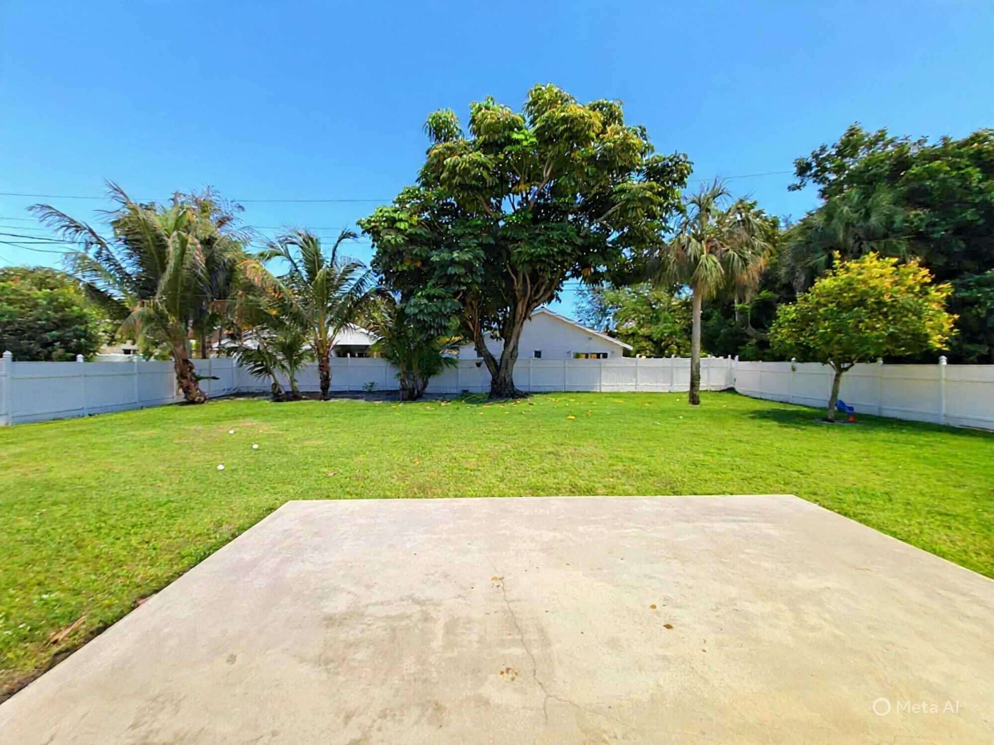 PALM BEACH FARMS CO 10 - Residential Lease