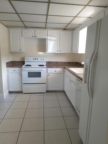 Photo of 720 N Dixie Highway #202, Lantana, FL 33462 (MLS # B26047204)