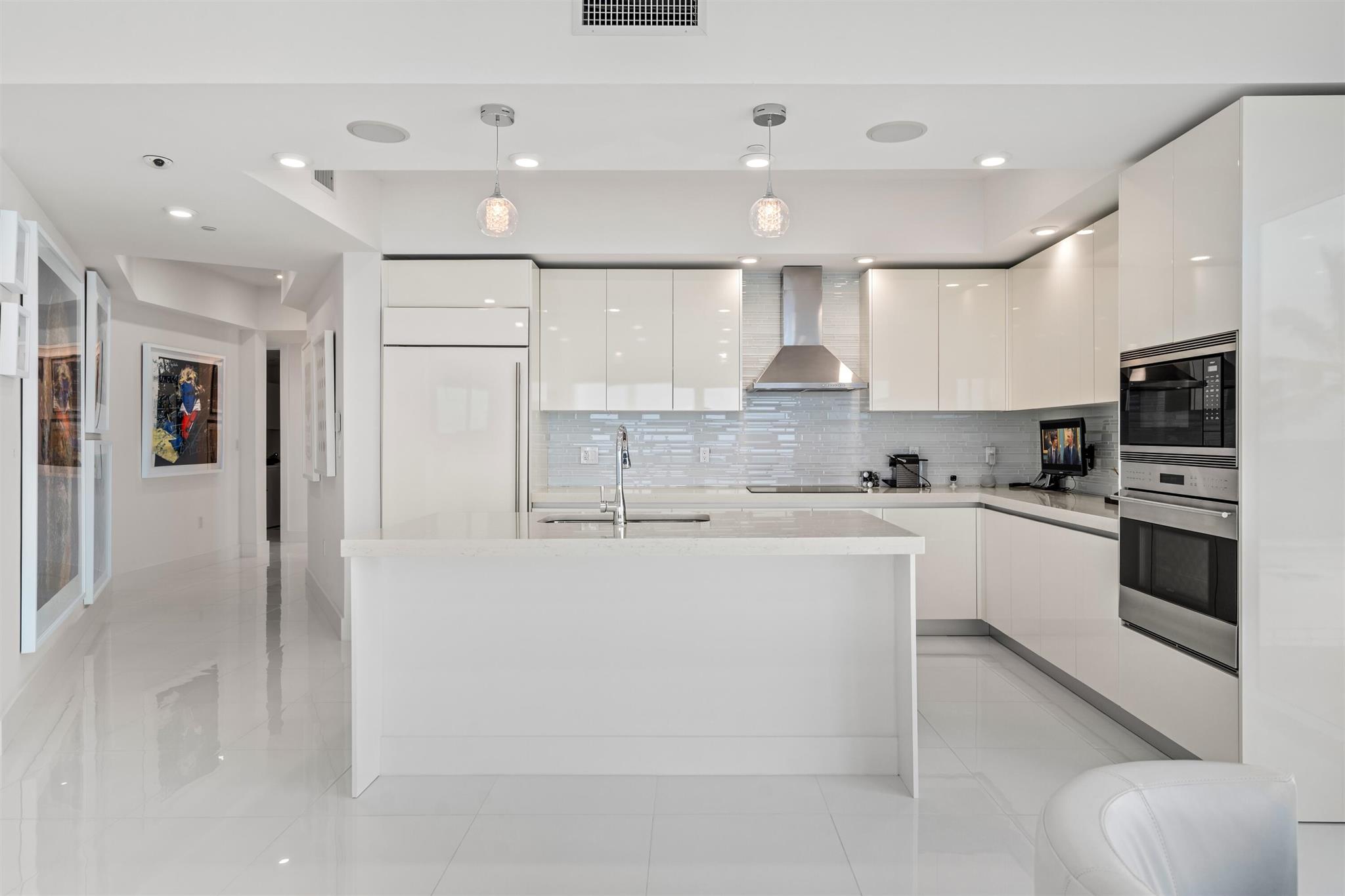 1200 HILLSBORO MILE CONDO - Residential