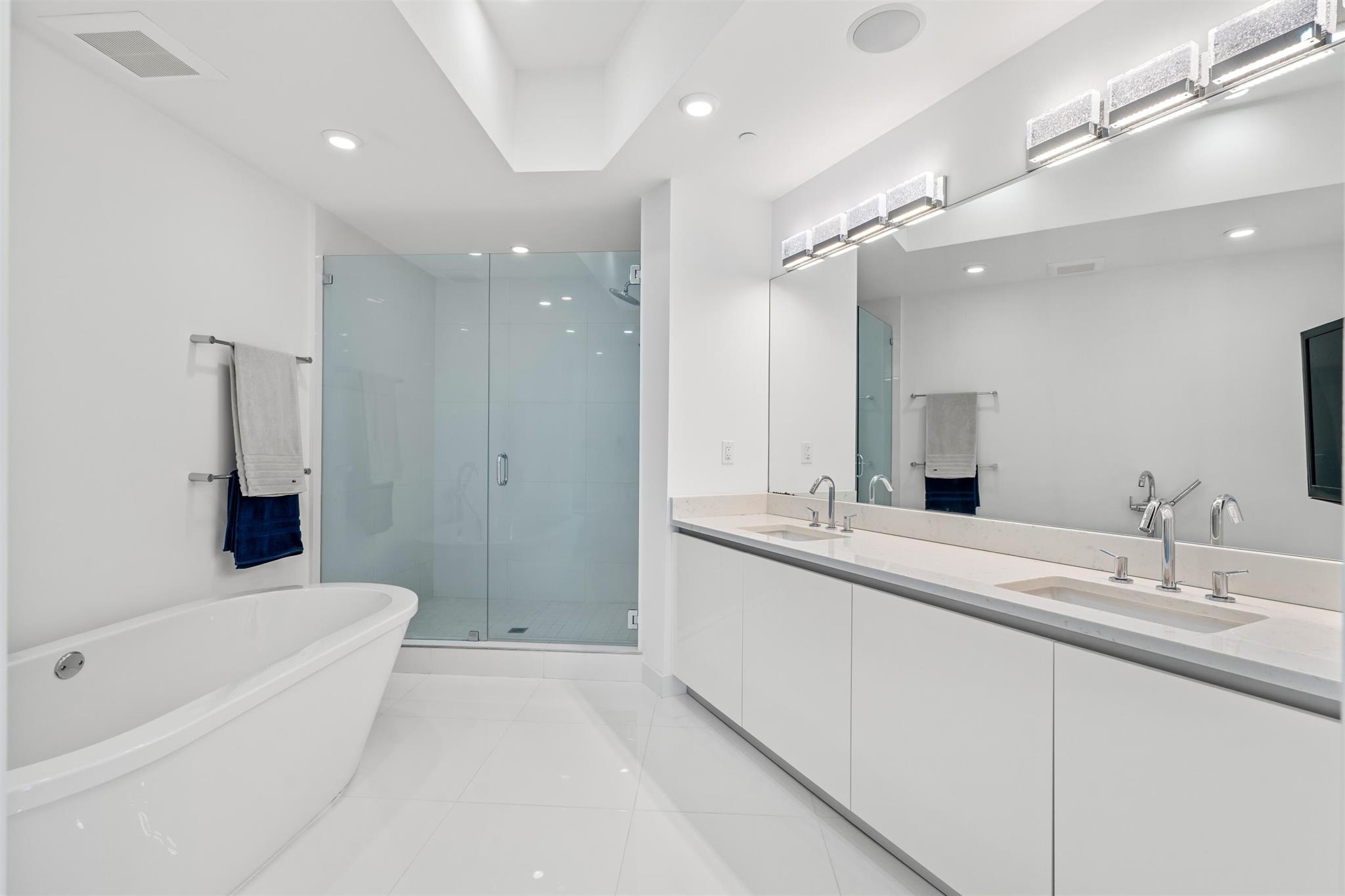 1200 HILLSBORO MILE CONDO - Residential