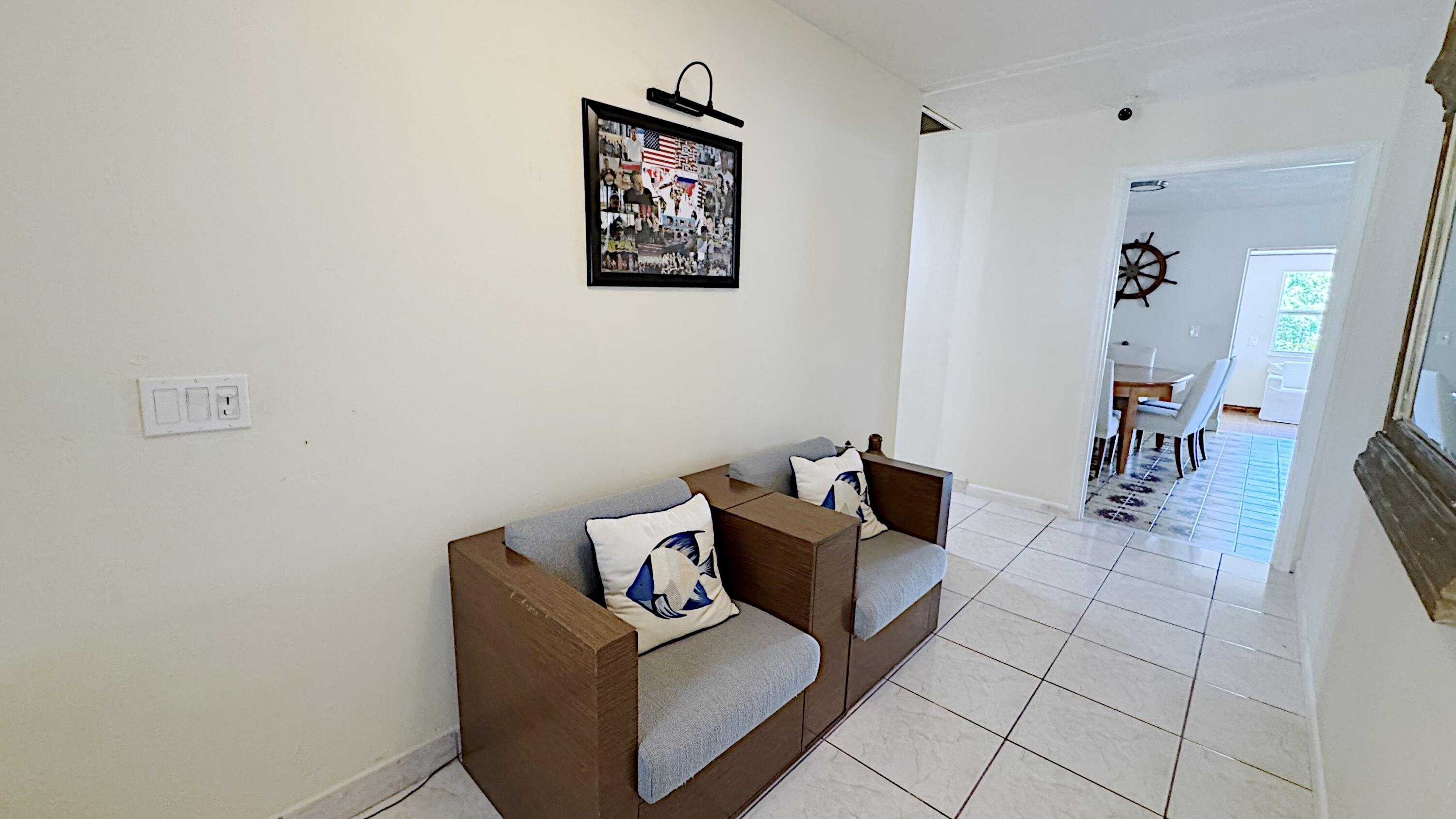 HOLLYWOOD CENTER AMEN PLAT - Residential