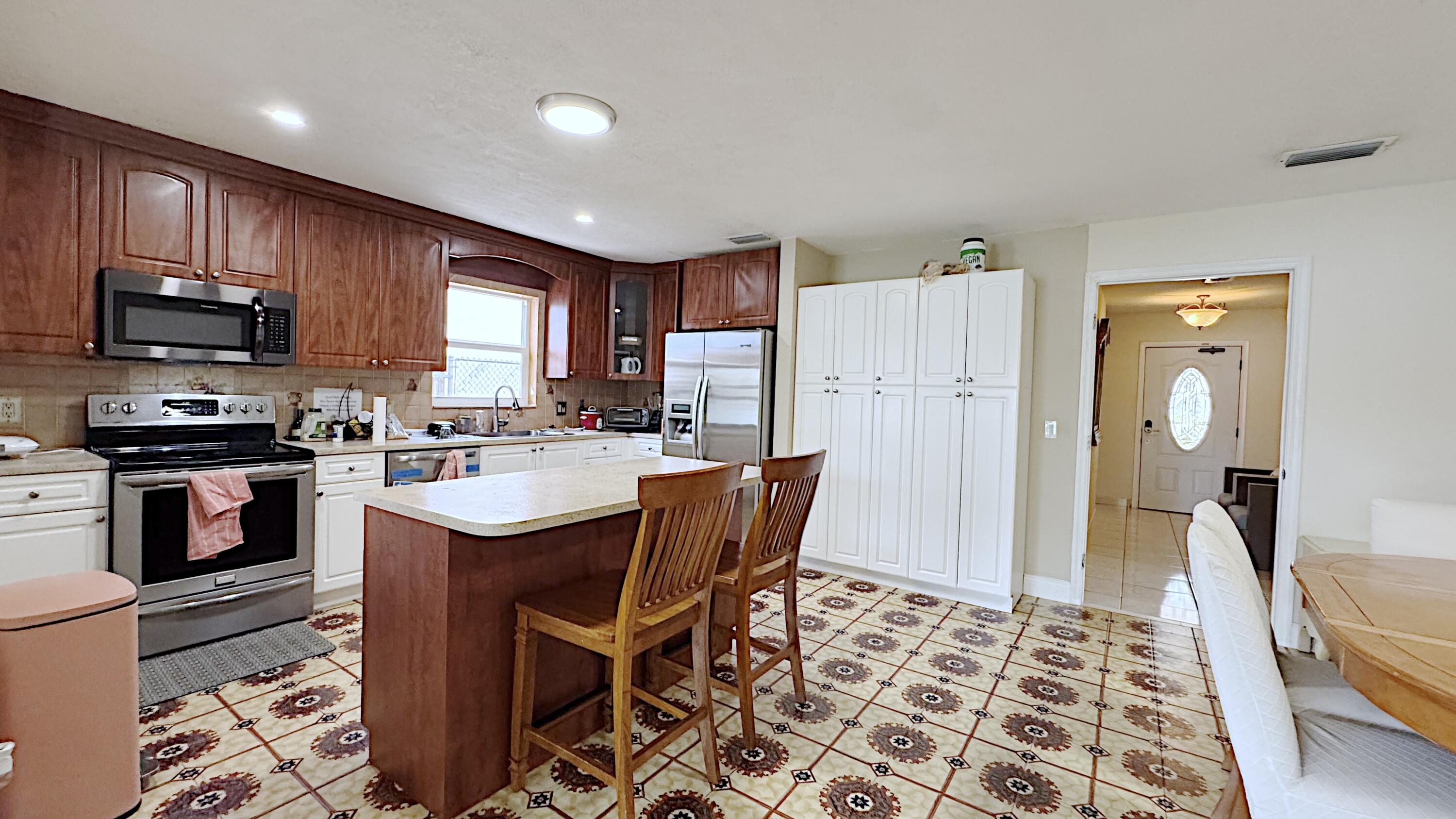 HOLLYWOOD CENTER AMEN PLAT - Residential