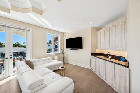 Tiny photo for 808 Dover Street, Boca Raton, FL 33487 (MLS # R11166522)
