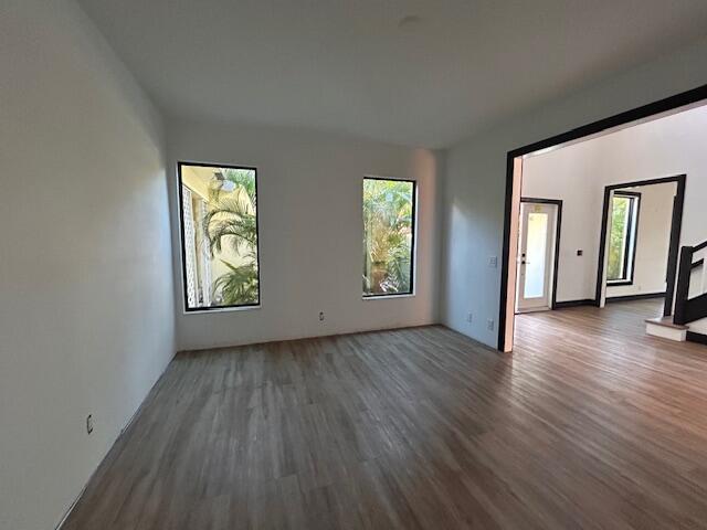 PRESIDENT COUNTRY CLUB 4 - Residential