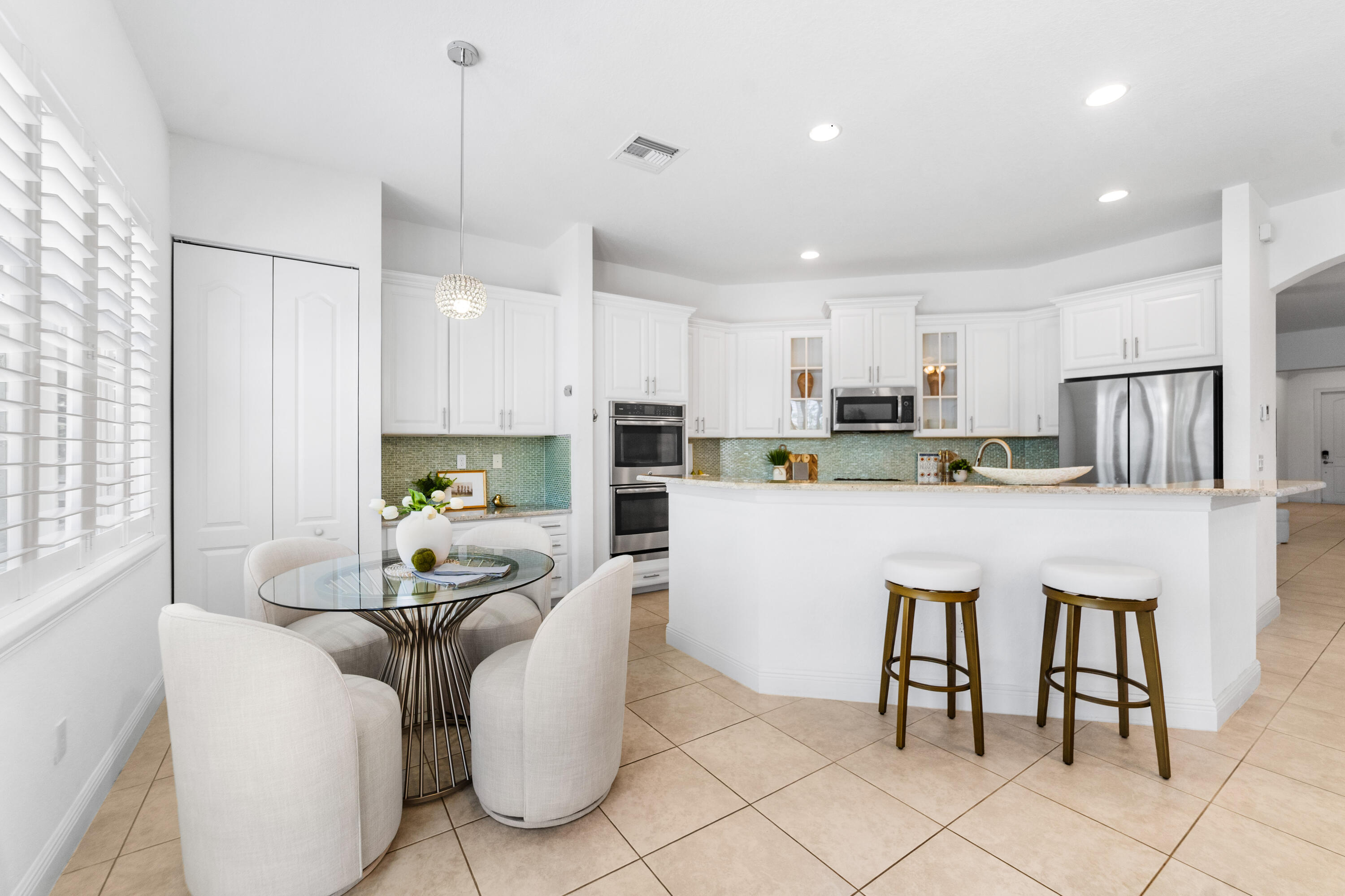 MiraLago - Residential