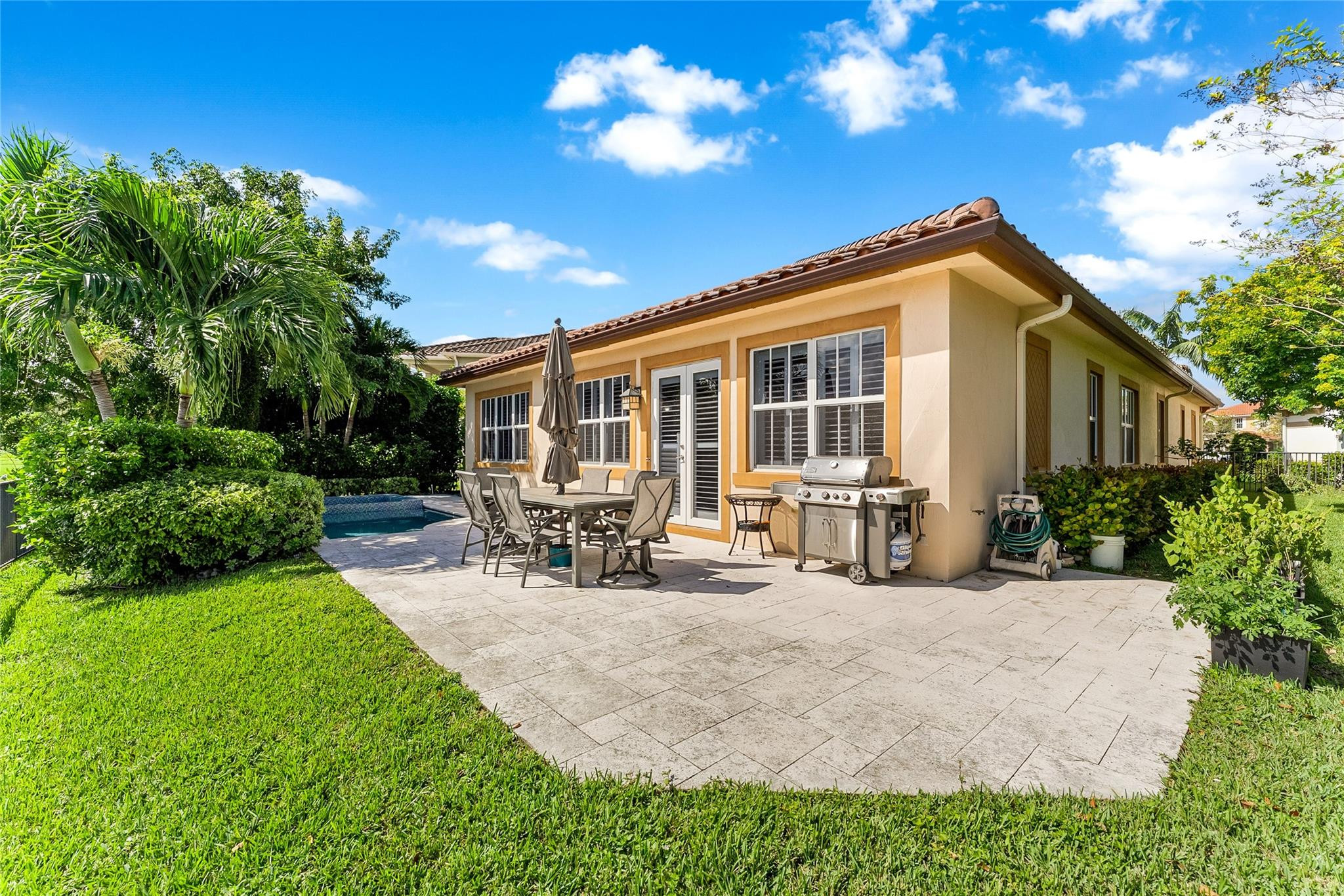 MiraLago - Residential