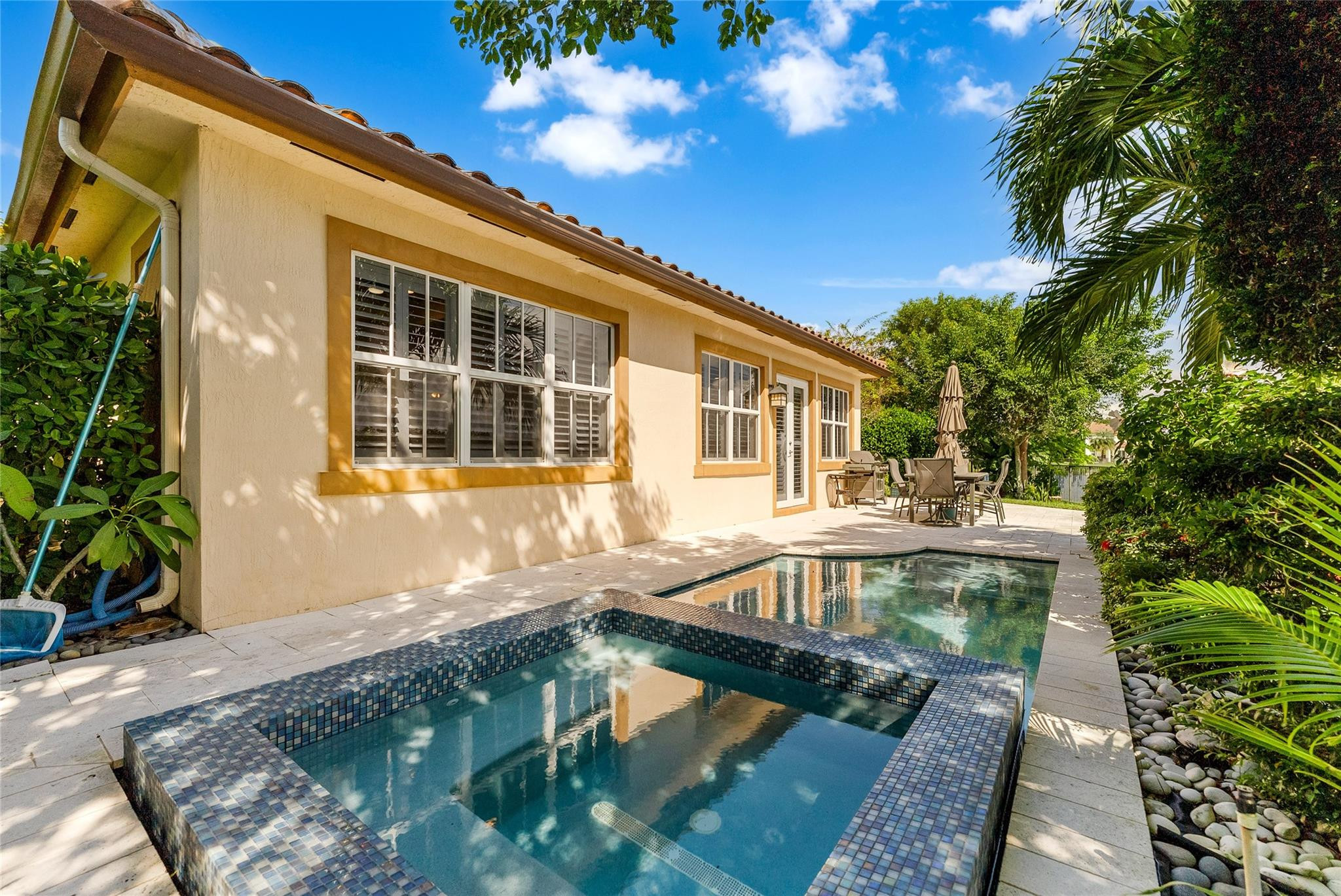 MiraLago - Residential