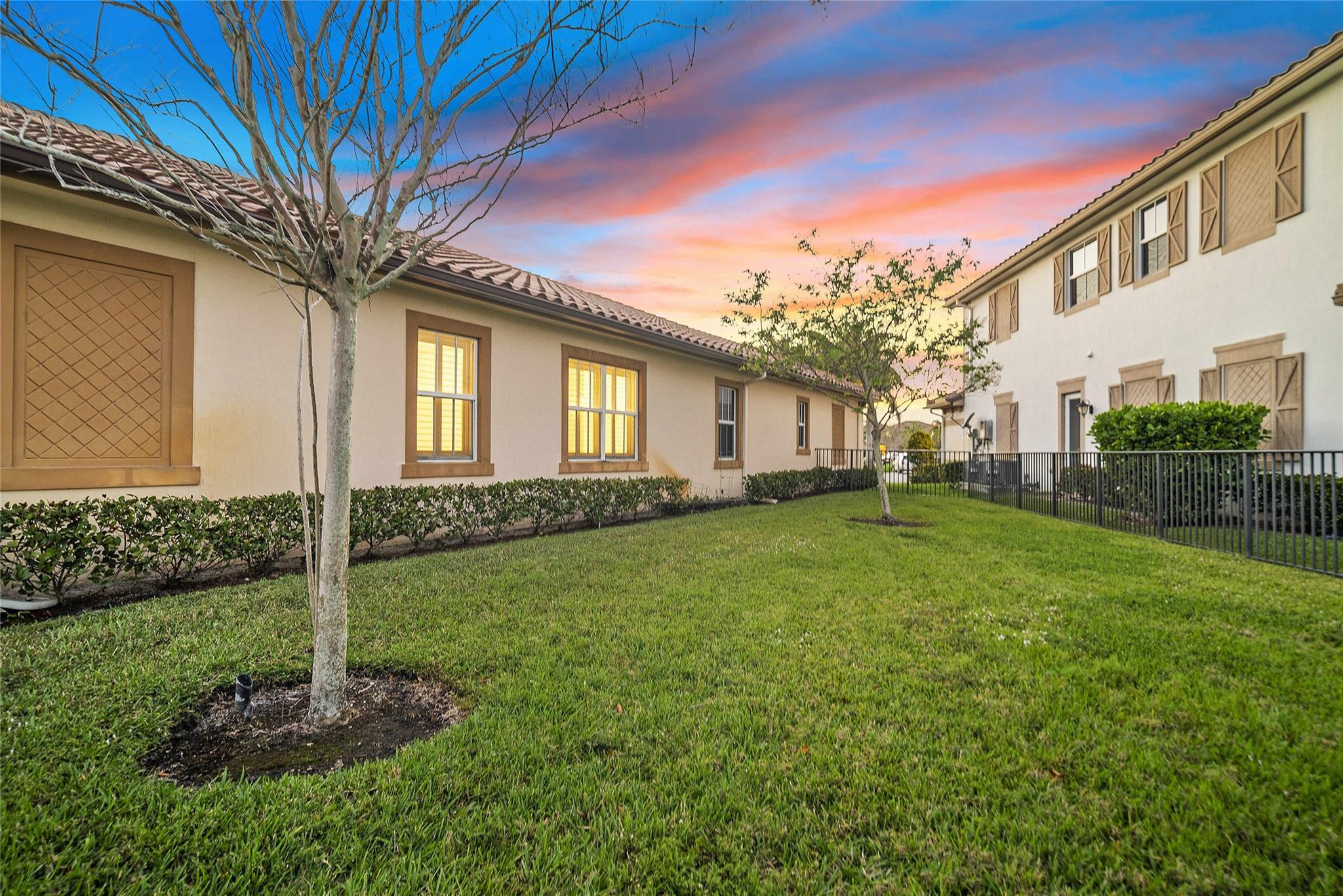 MiraLago - Residential
