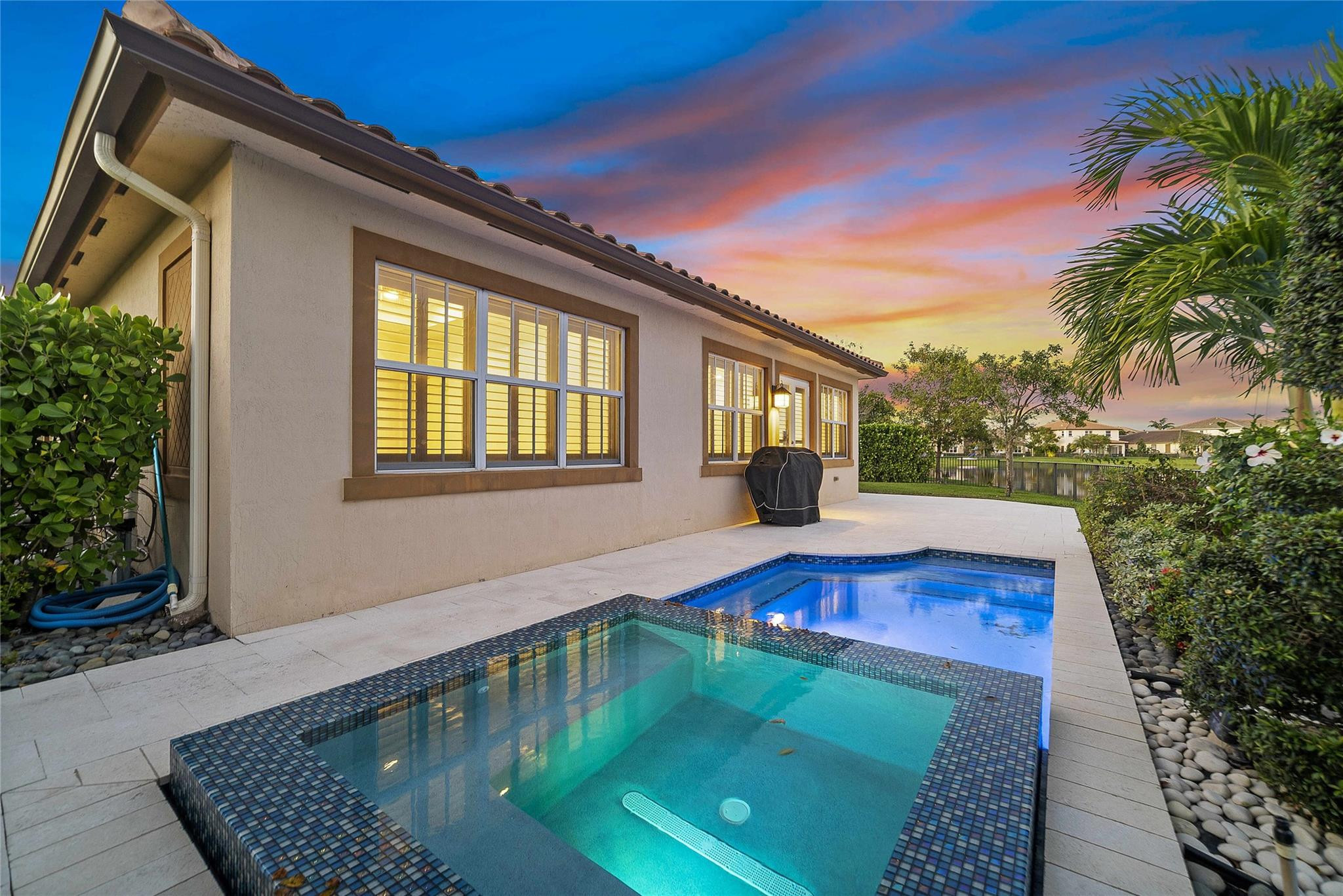 MiraLago - Residential