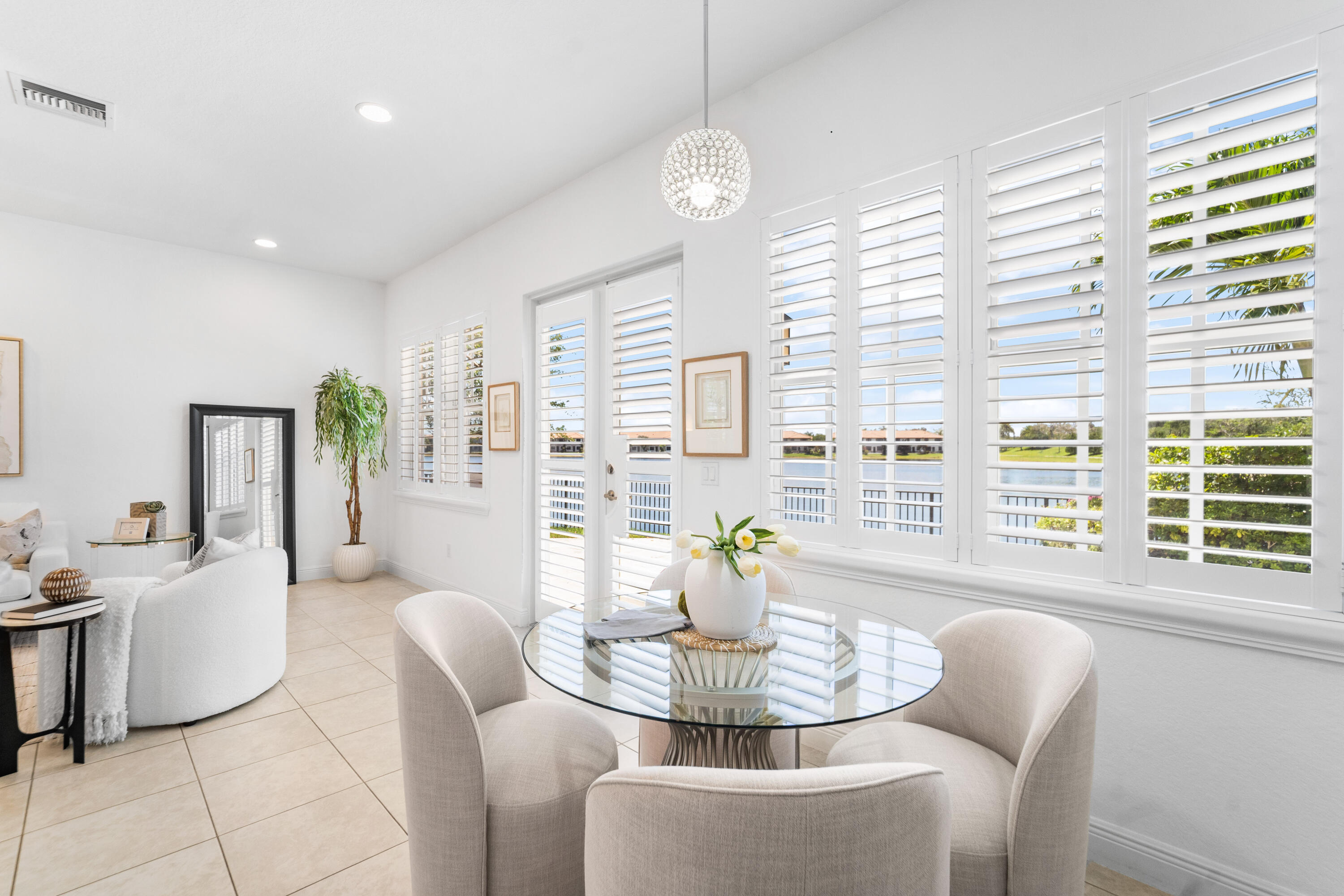 MiraLago - Residential