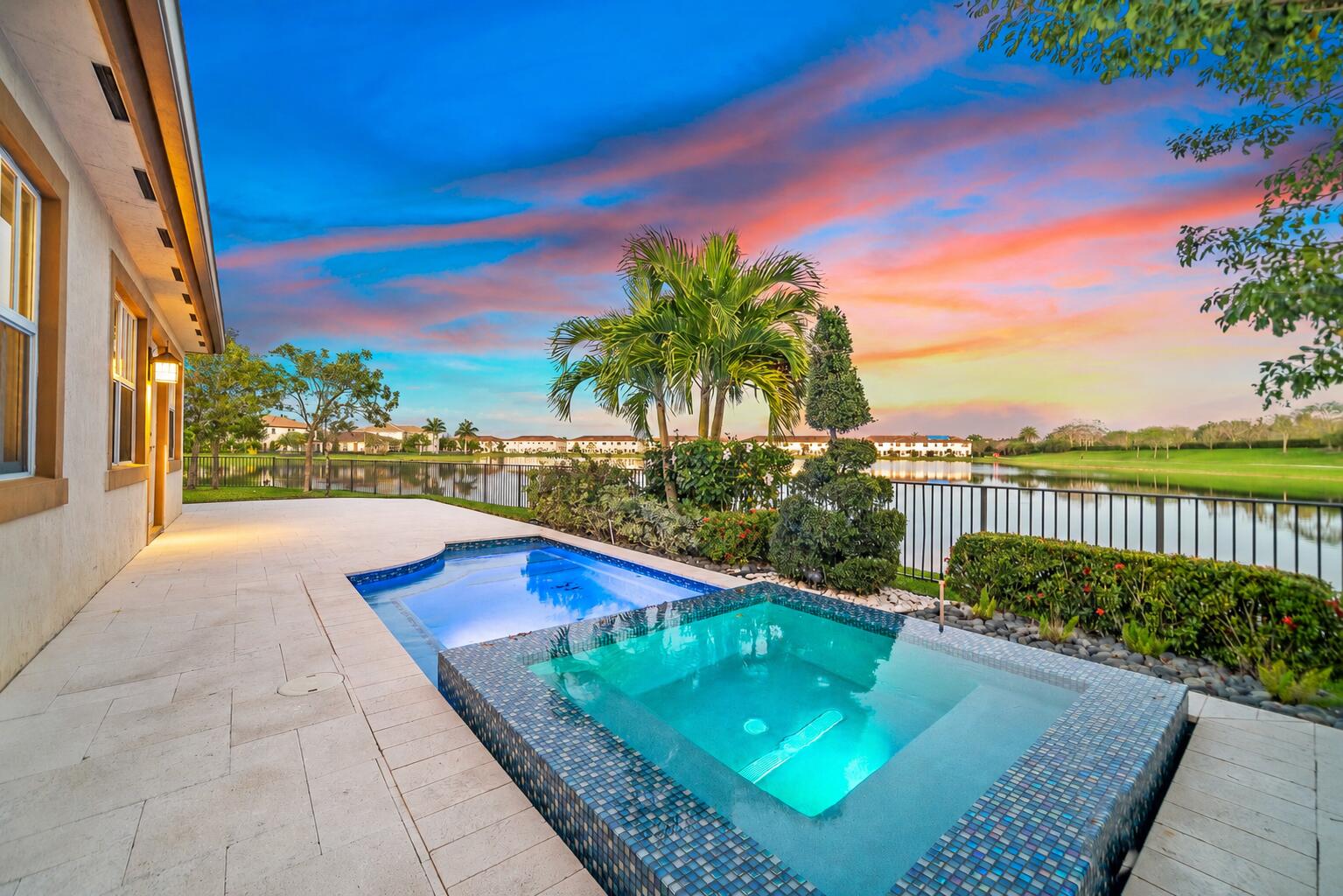 MiraLago - Residential