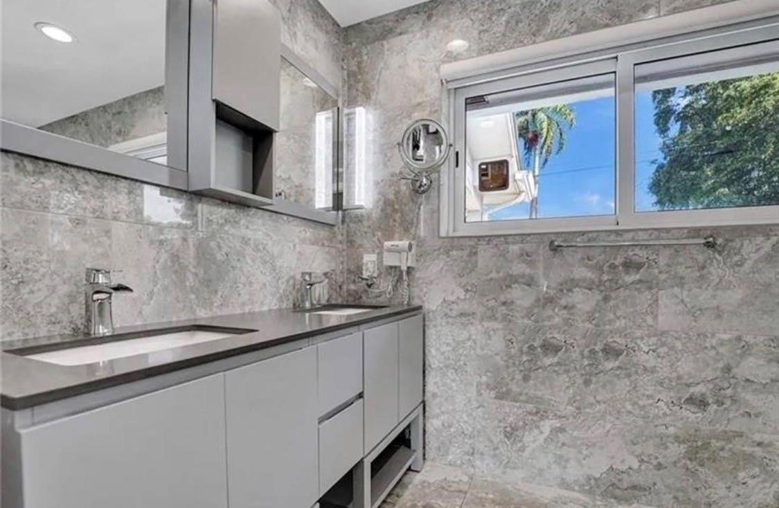 The Landings First Sec 56 - Residential