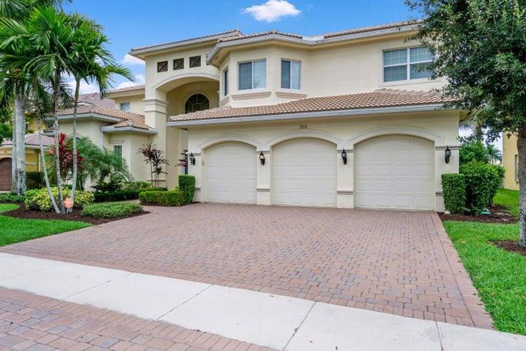 Photo of 11812 Windmill Lake Drive, Boynton Beach, FL 33473 (MLS # R10959151)