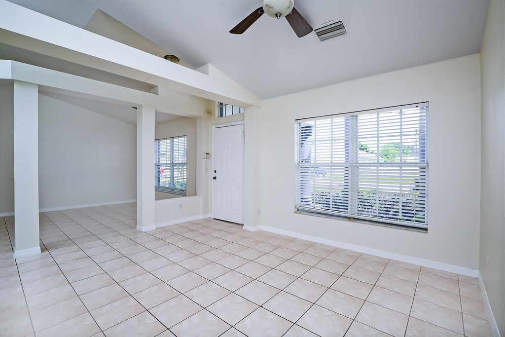 Photo of 5336 NW W Lanett Circle, Port Saint Lucie, FL 34986 (MLS # B26010583)