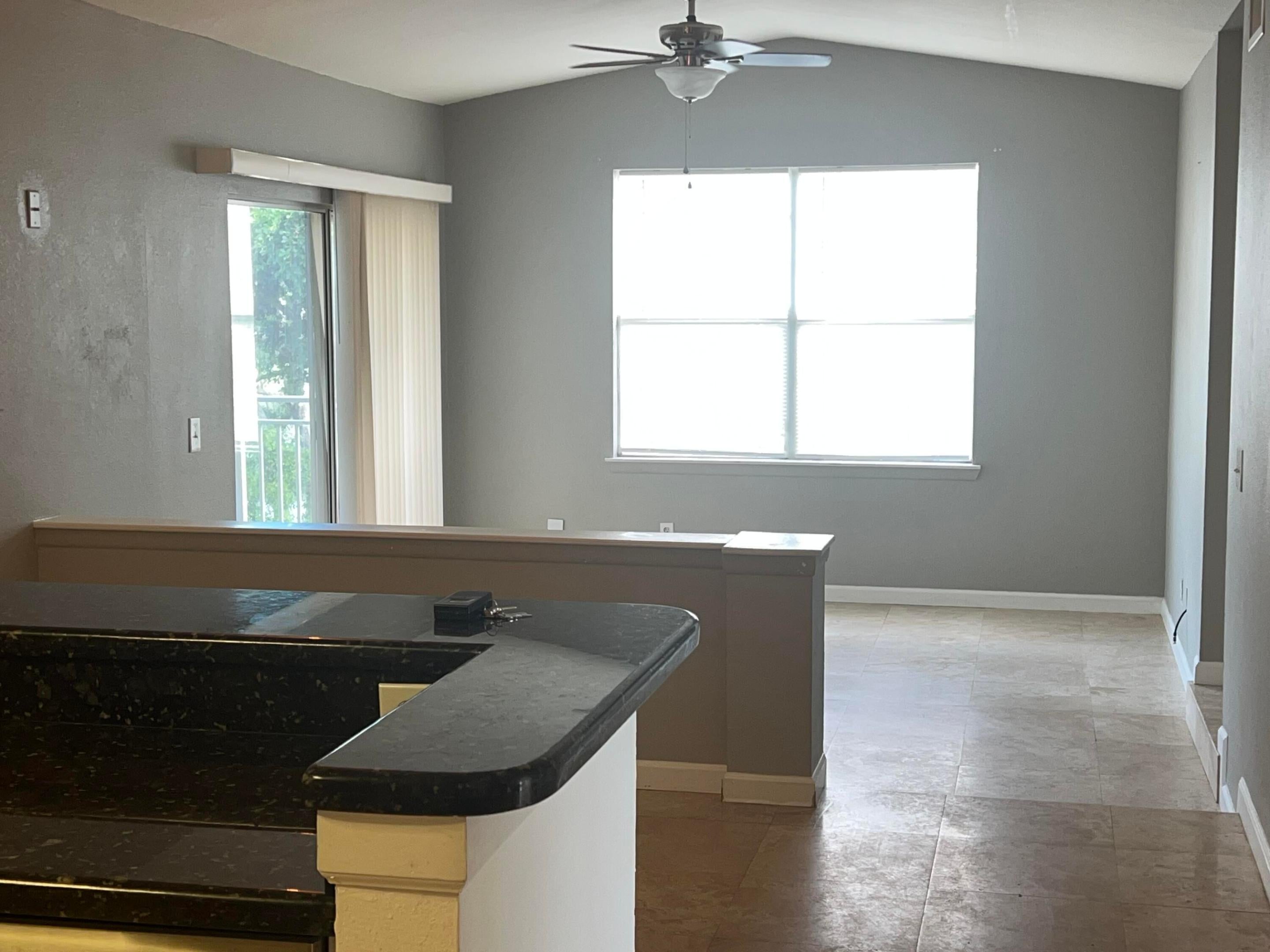 1760 PALM COVE Boulevard 5-305