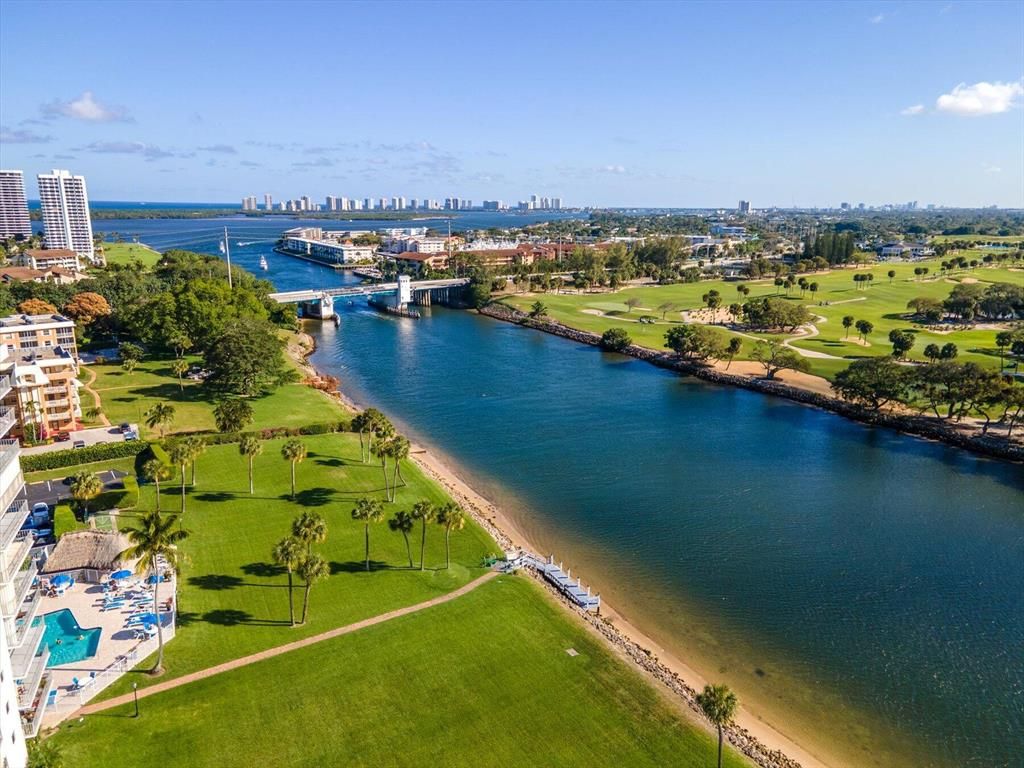 Photo of 336 Golfview Road #404, North Palm Beach, FL 33408 (MLS # R10874395)