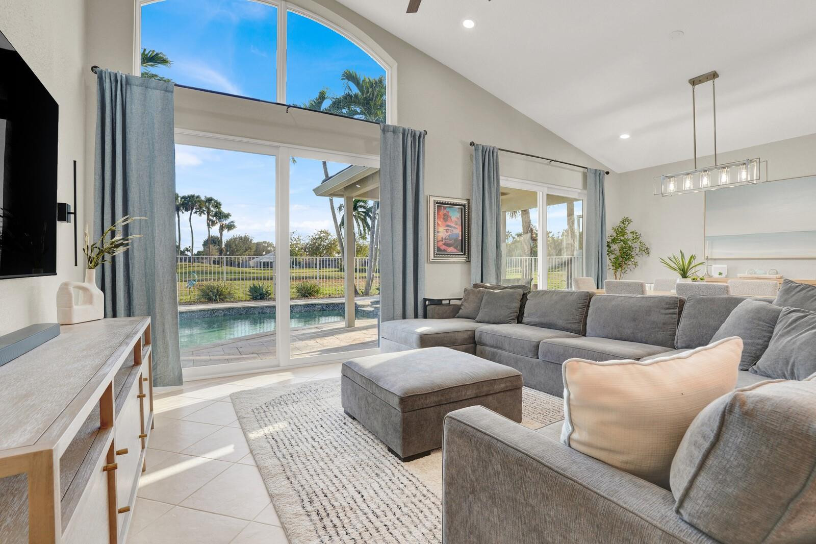 Polo Trace 02 03 - Residential