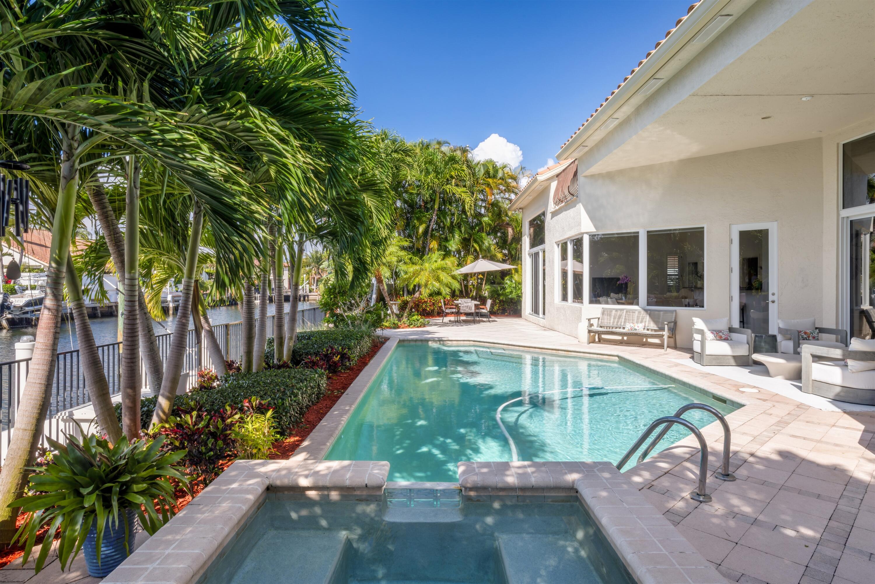 TROPIC ISLE 3RD SEC - Residential