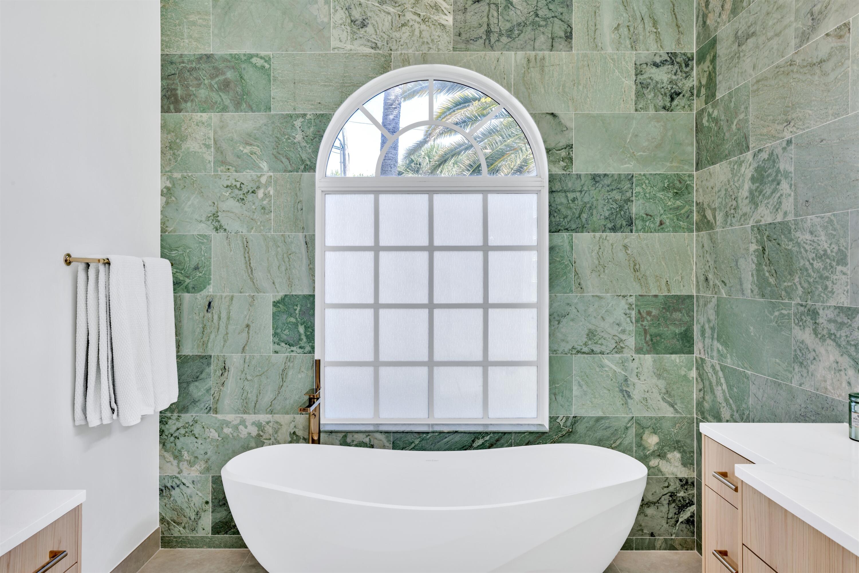 TROPIC ISLE 3RD SEC - Residential