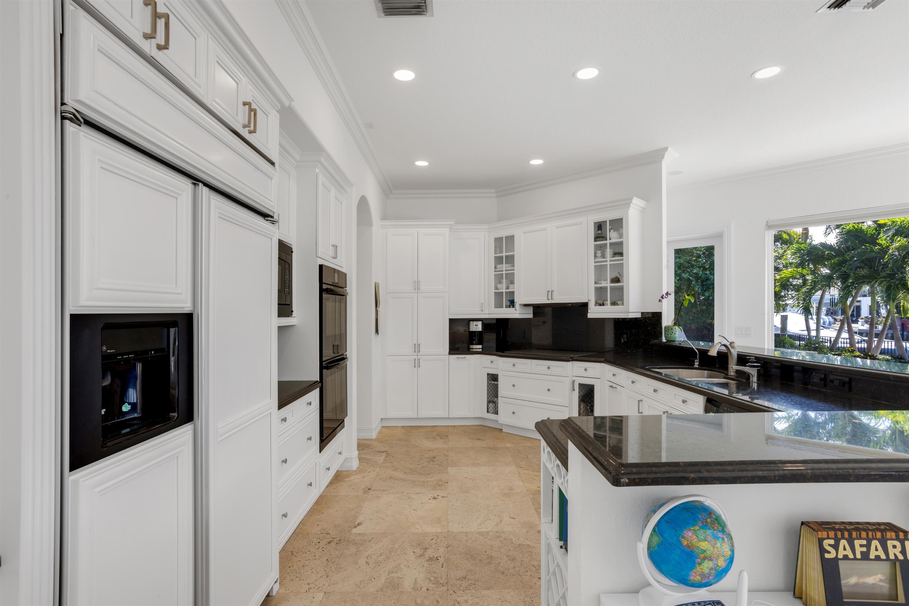 TROPIC ISLE 3RD SEC - Residential