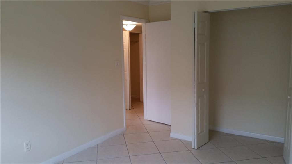 Parkway Gardens 2 Condo - Residential Lease