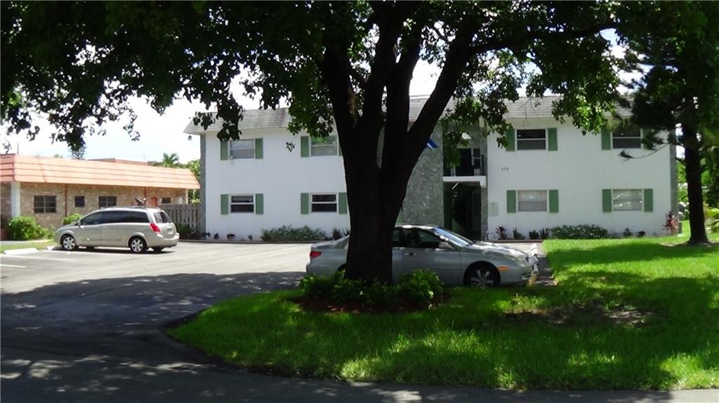 Parkway Gardens 2 Condo - Residential Lease