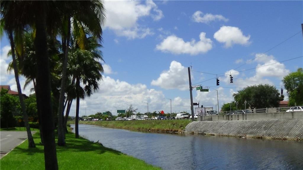 Parkway Gardens 2 Condo - Residential Lease