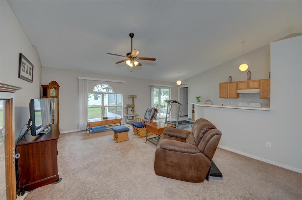 PORT ST LUCIE SECTION 33 - Residential