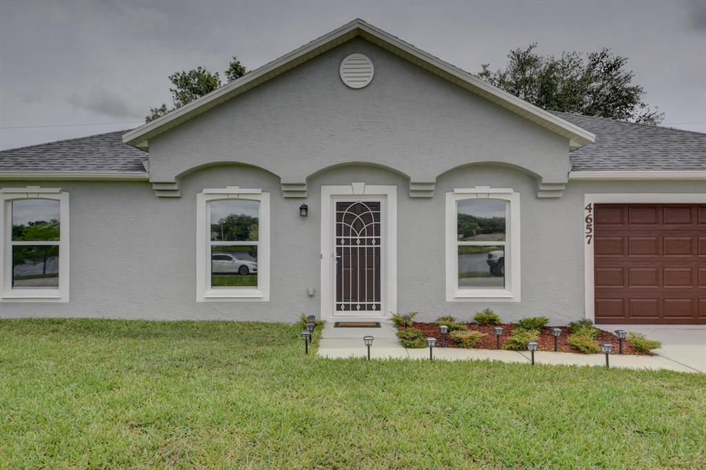 PORT ST LUCIE SECTION 33 - Residential