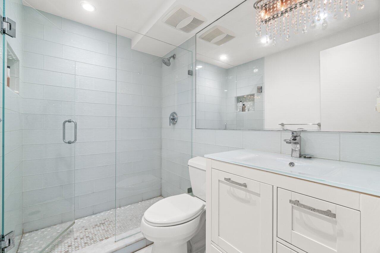 SEAGATE OF GULFSTREAM CONDO - Residential