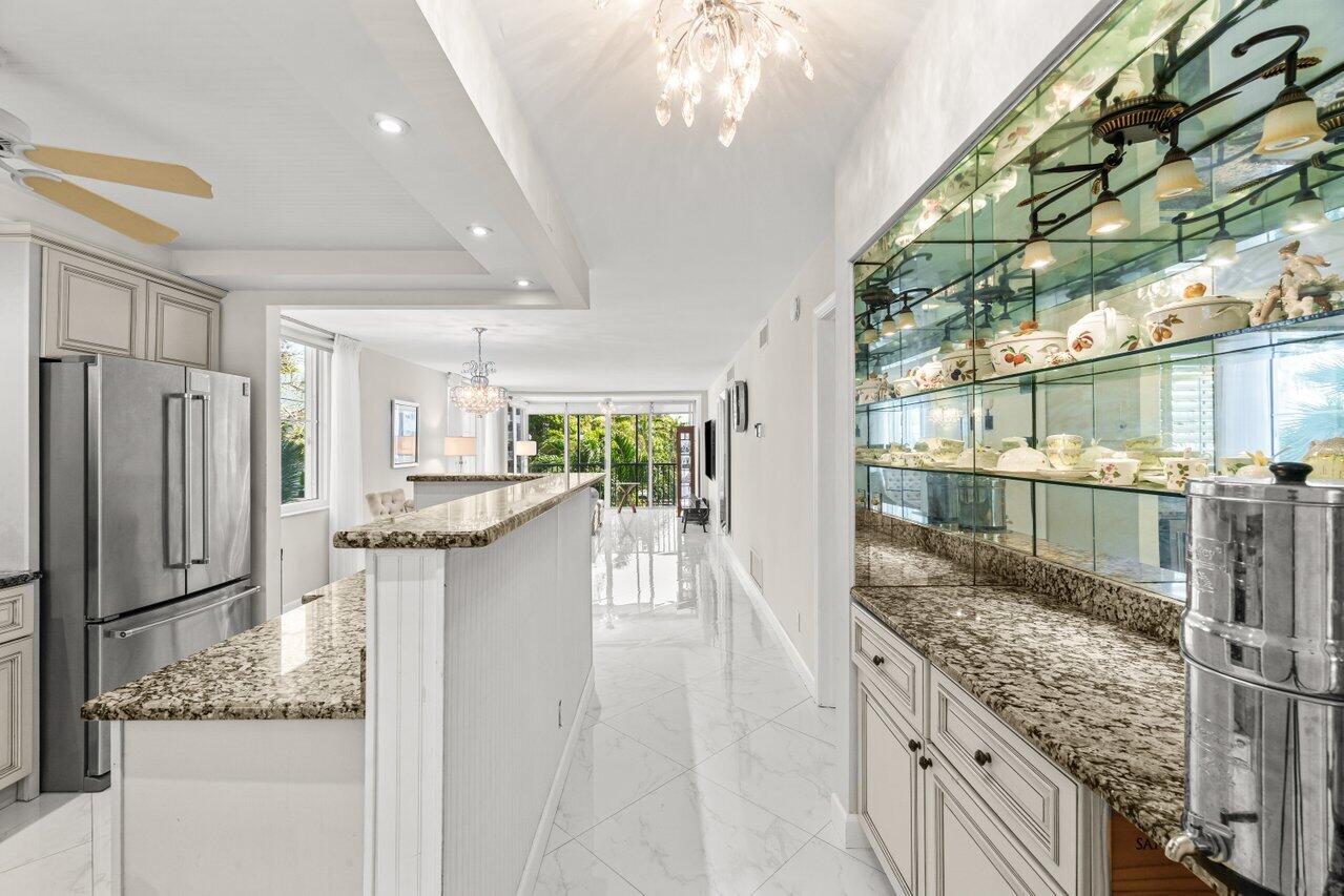 SEAGATE OF GULFSTREAM CONDO - Residential