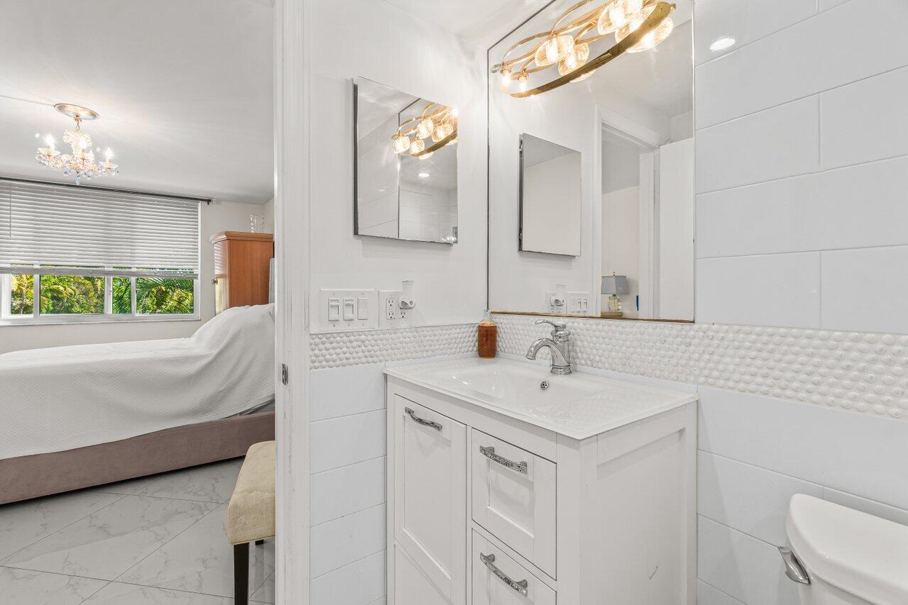 SEAGATE OF GULFSTREAM CONDO - Residential