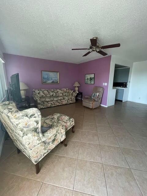 3093 Newport S 3093