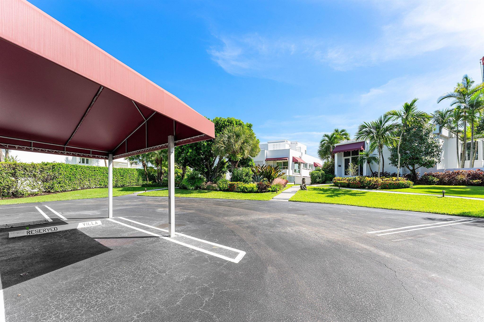 PALM TRAIL YACHT CLUB CON - Residential Lease