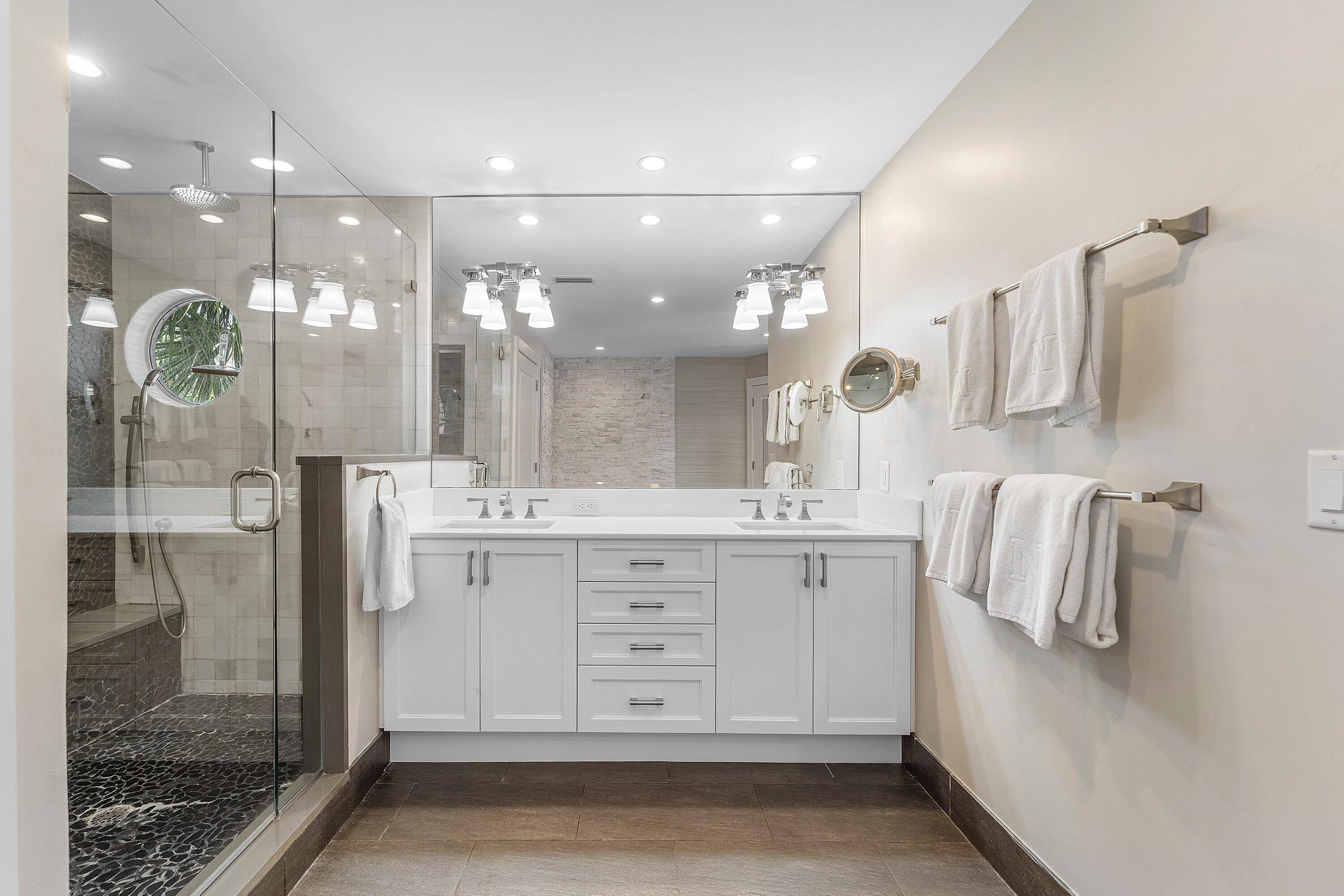 PALM TRAIL YACHT CLUB CON - Residential Lease