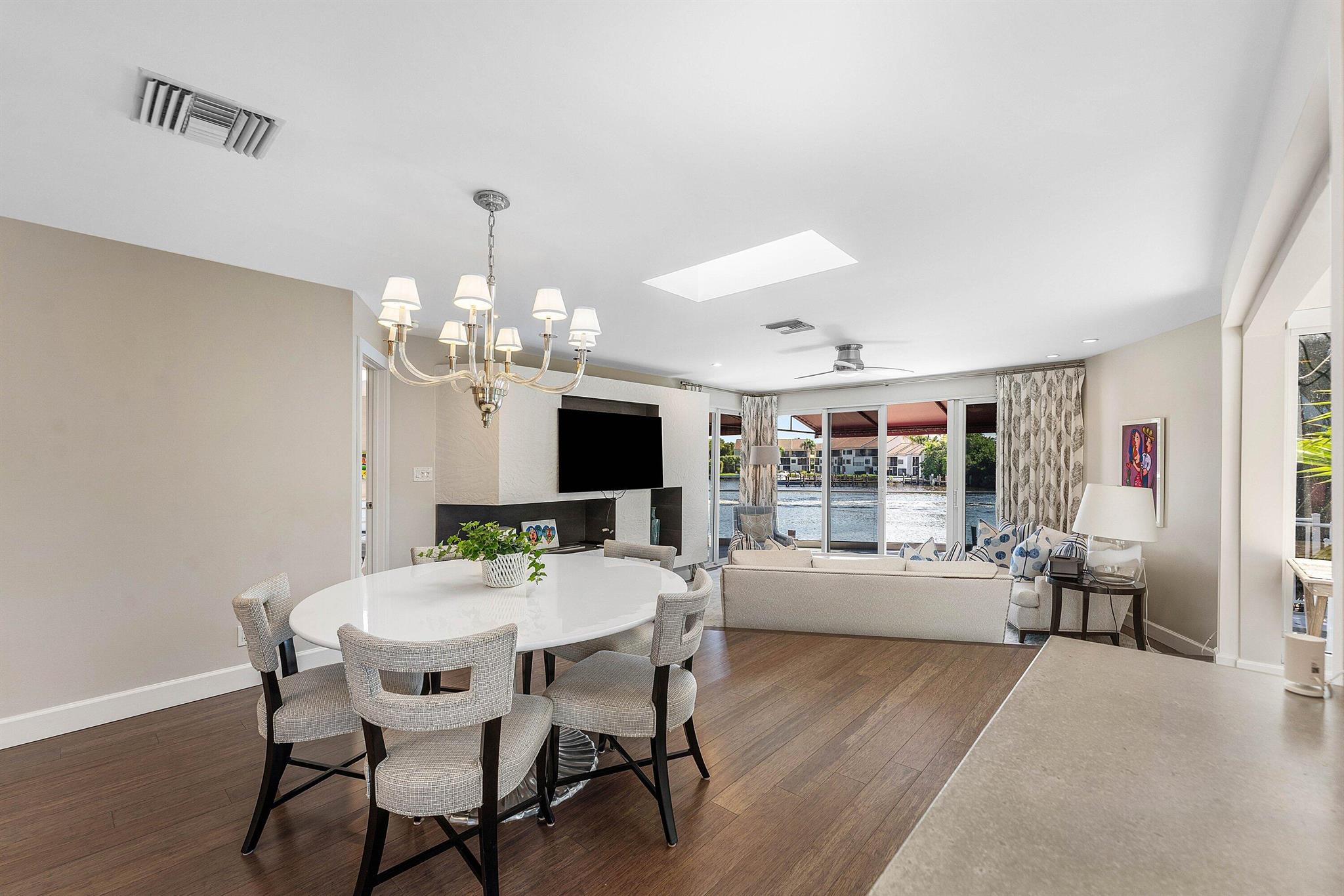 PALM TRAIL YACHT CLUB CON - Residential Lease