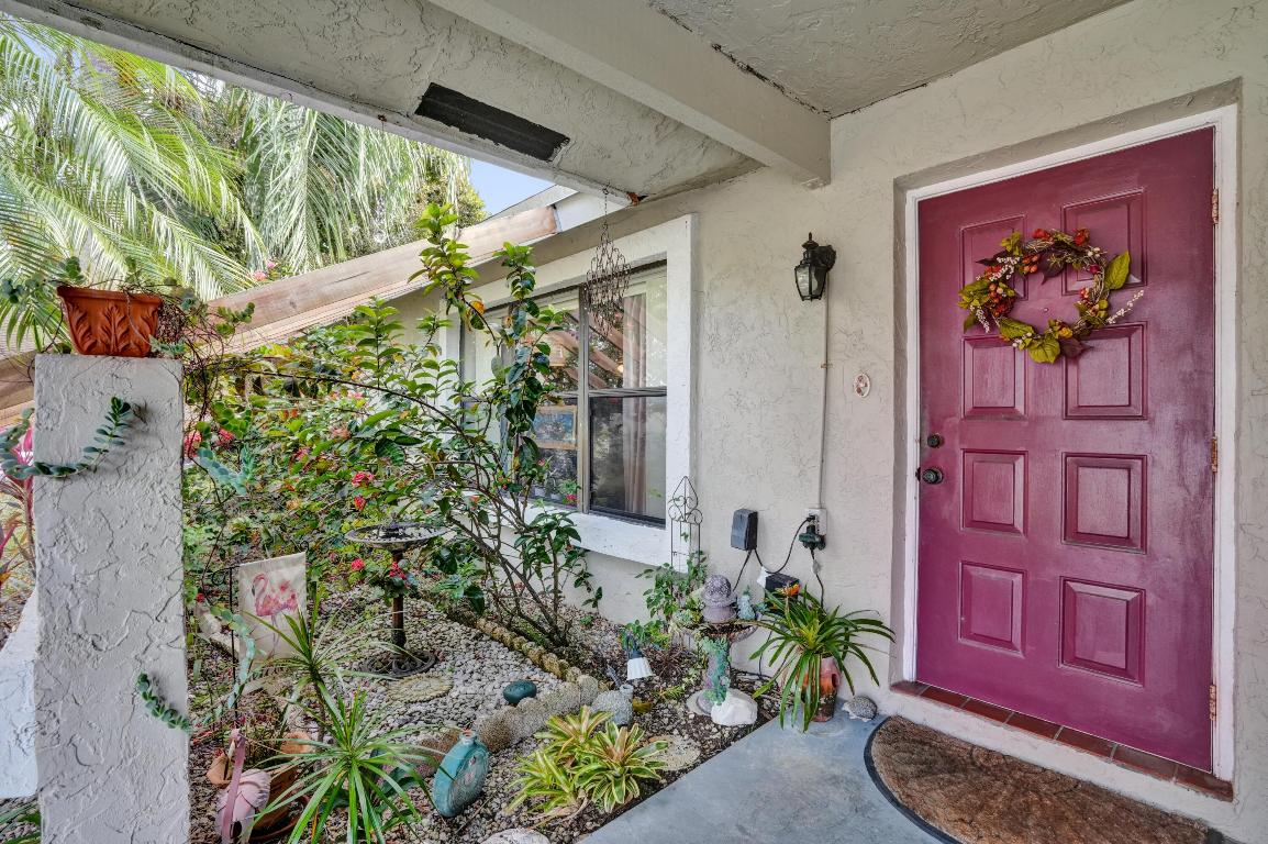 HUNTINGTON WOODS - Residential