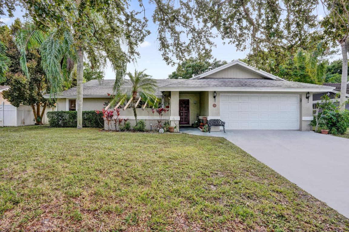 HUNTINGTON WOODS - Residential