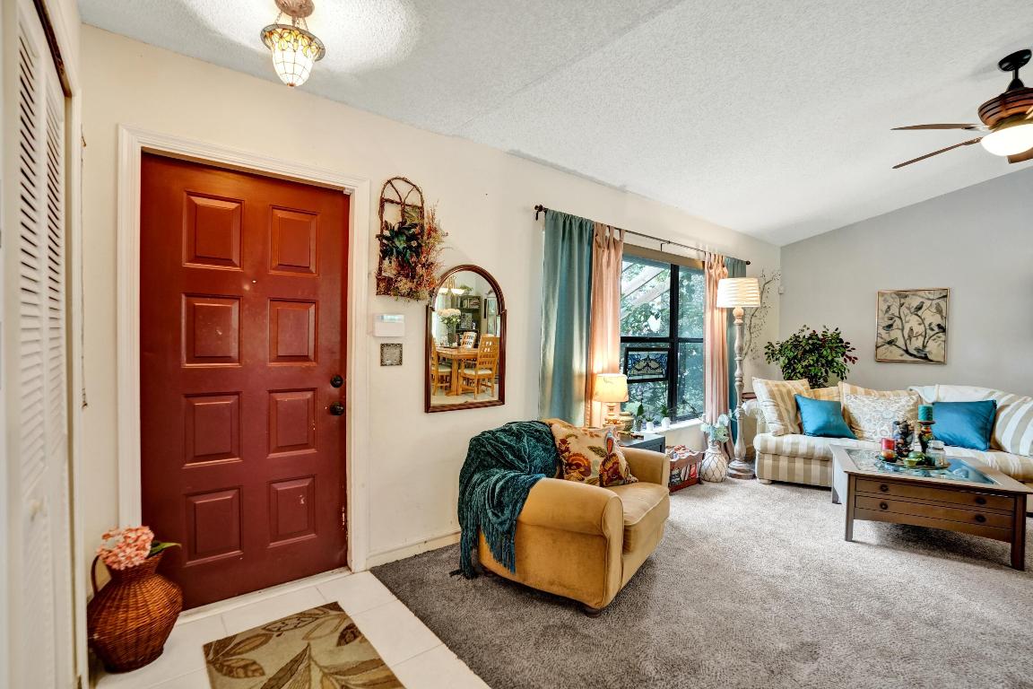 HUNTINGTON WOODS - Residential