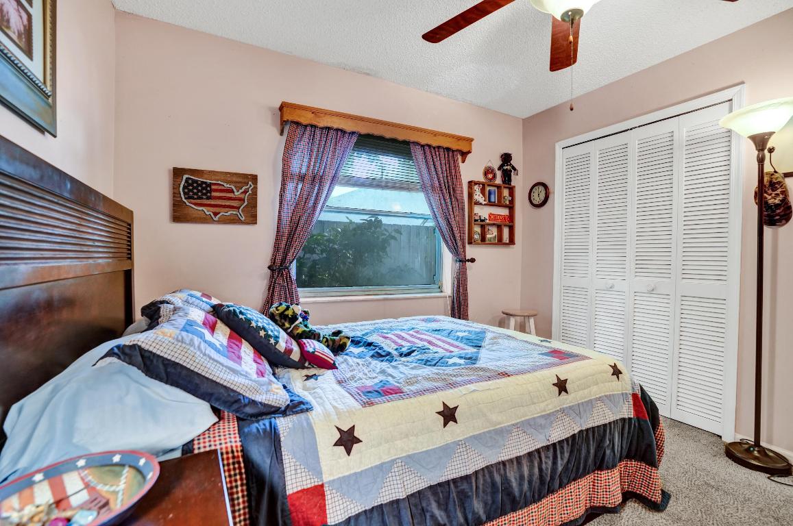 HUNTINGTON WOODS - Residential