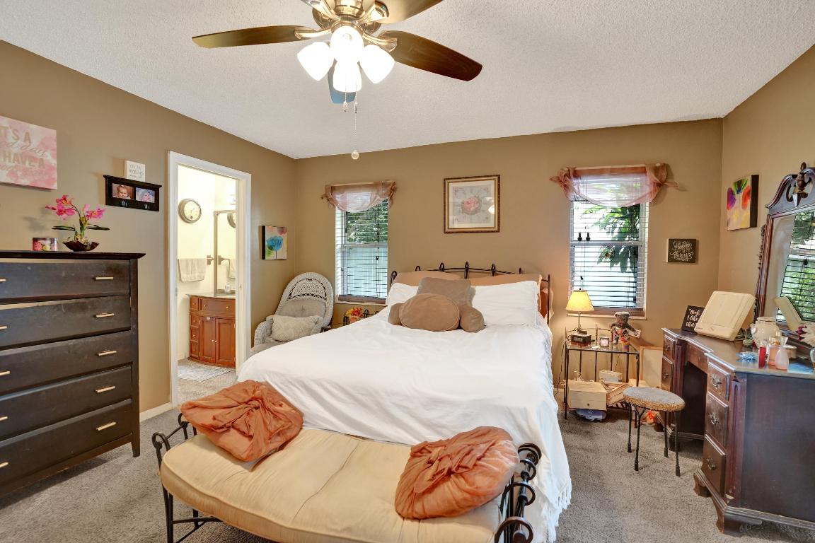 HUNTINGTON WOODS - Residential