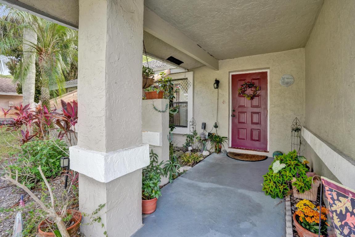 HUNTINGTON WOODS - Residential