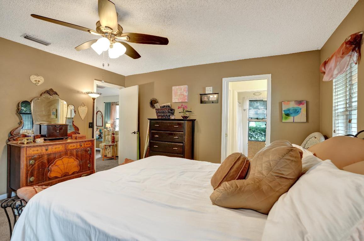 HUNTINGTON WOODS - Residential