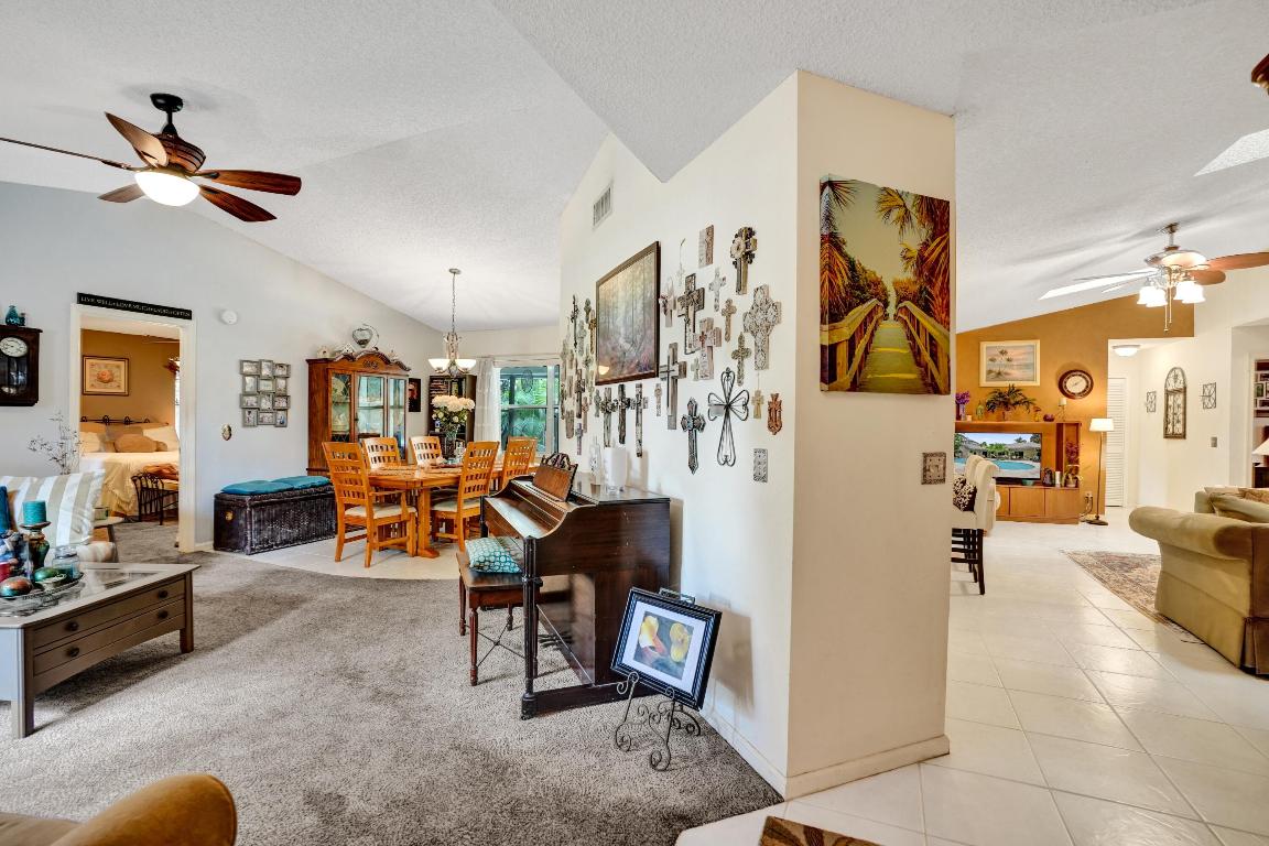 HUNTINGTON WOODS - Residential