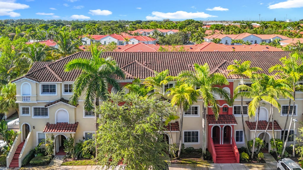 Photo of 312 BAYFRONT Drive, Boynton Beach, FL 33435 (MLS # B26072142)