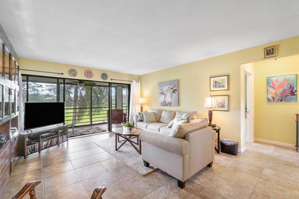 QUAIL RIDGE - Residential