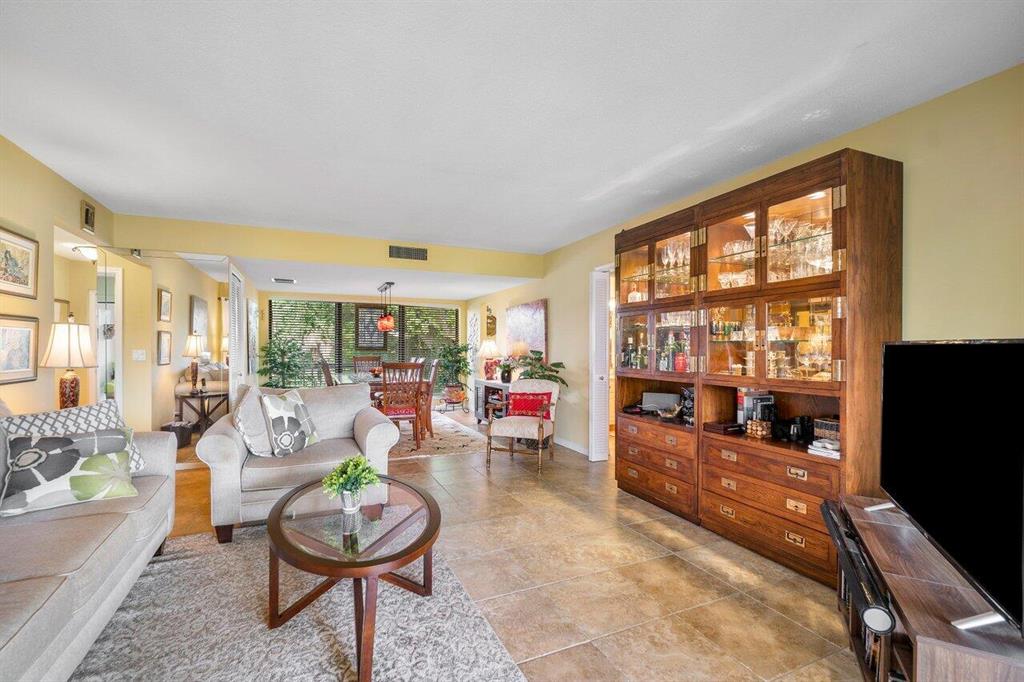 QUAIL RIDGE - Residential