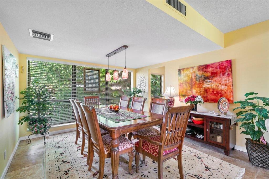 QUAIL RIDGE - Residential