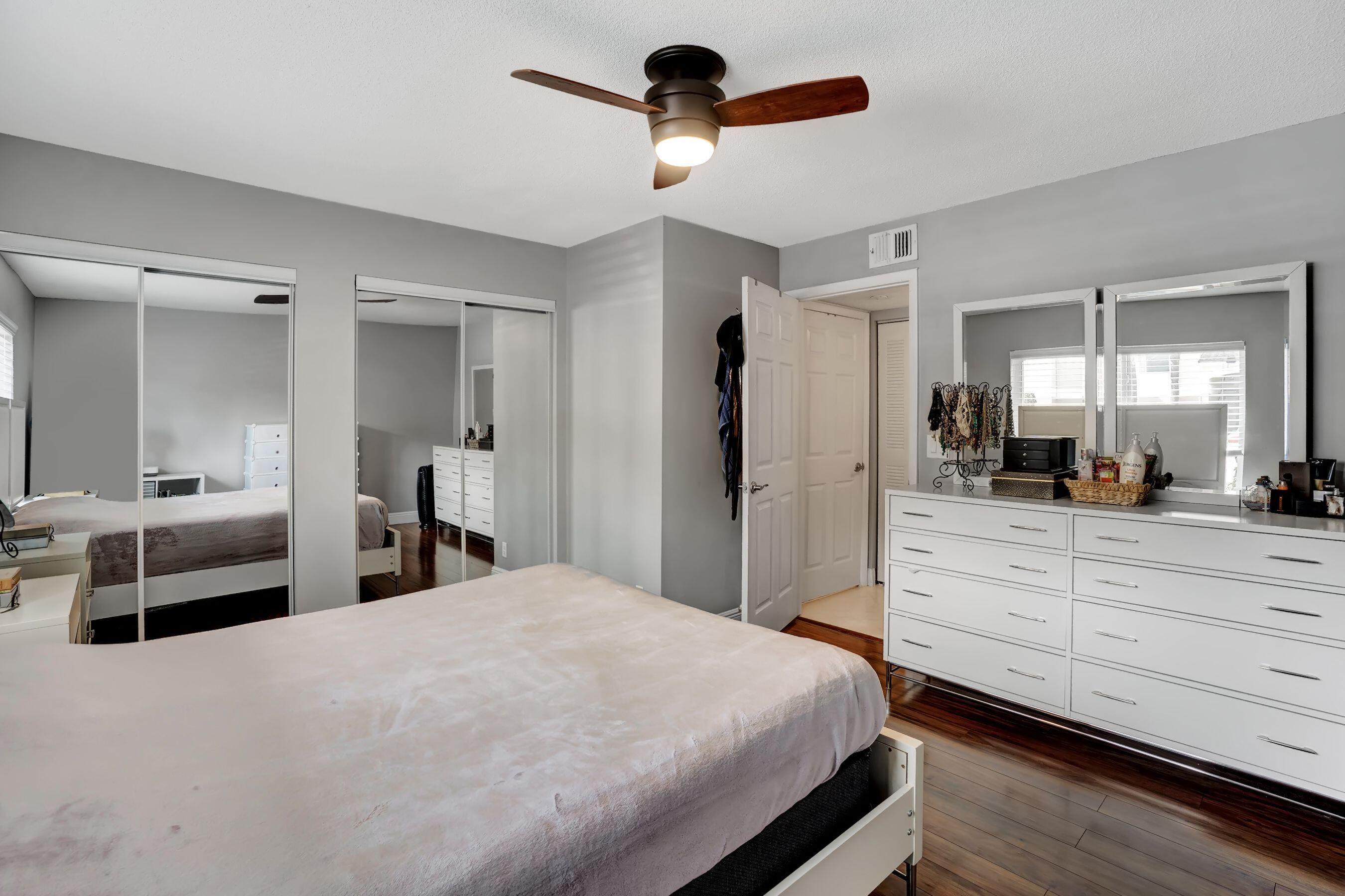 CASABLANCA ISLES CONDOMINIUM - Residential Lease