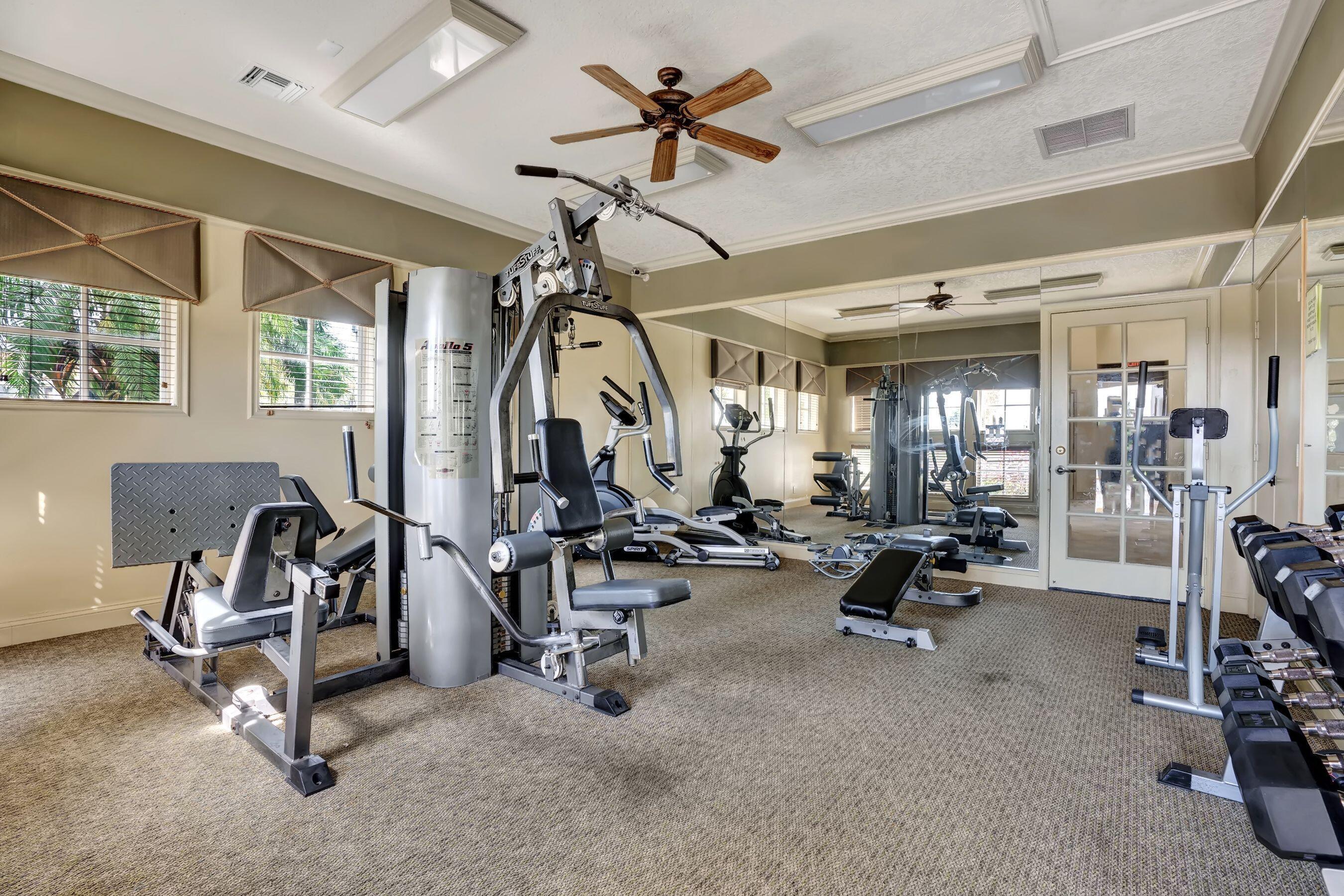 CASABLANCA ISLES CONDOMINIUM - Residential Lease